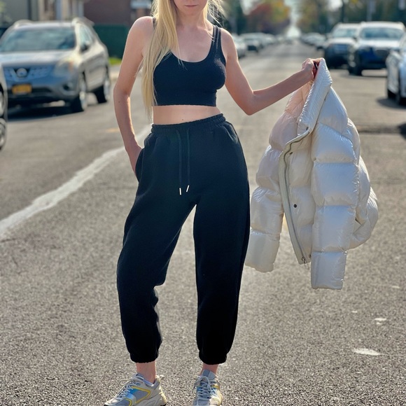 Woman, jogger, pant, brand, new, no tag - Picture 3 of 8